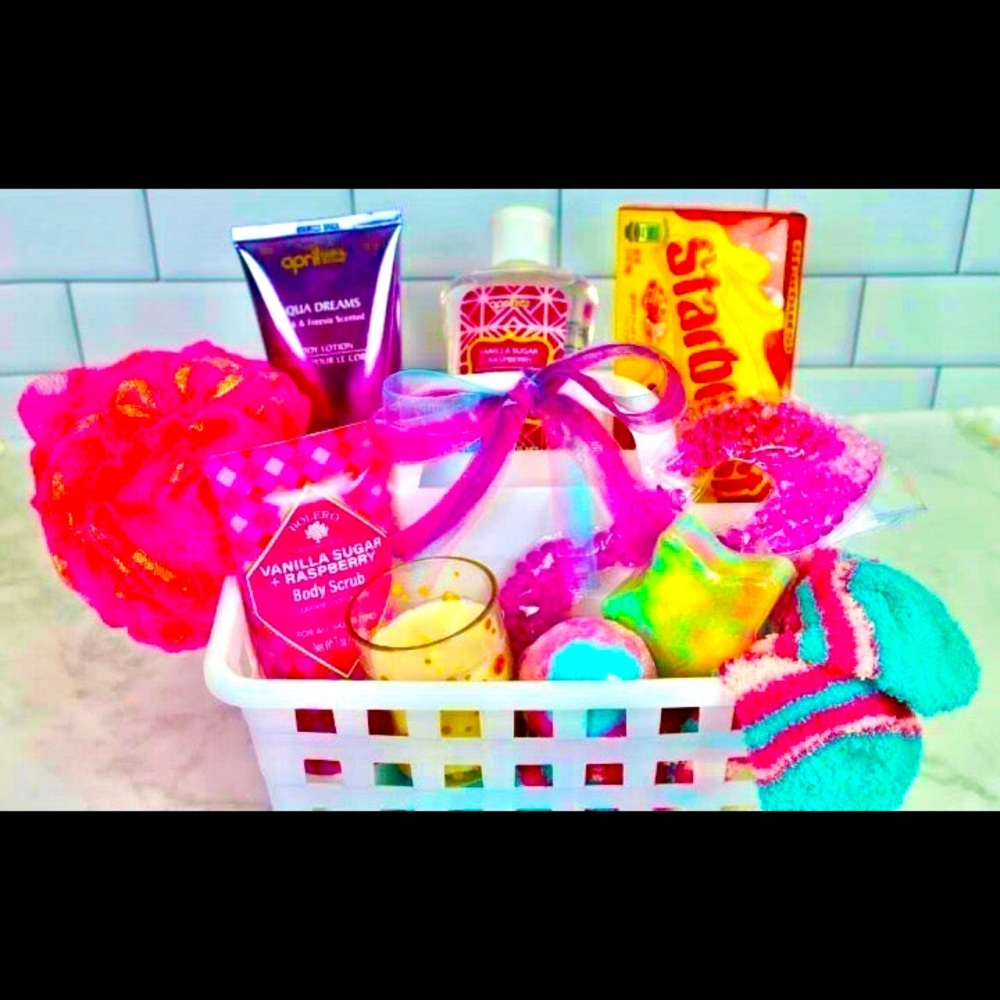 🧴 LADIES LARGE BATH & BODY BUNDLE 🧴